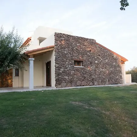 Guest house Su Suberju